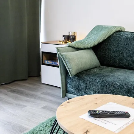 Schoene 008 Am Mit Wi-fi & Netflix * Bielefeld