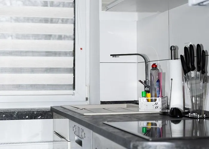 Schoene 008 Am Mit Wi-fi & Netflix * Bielefeld