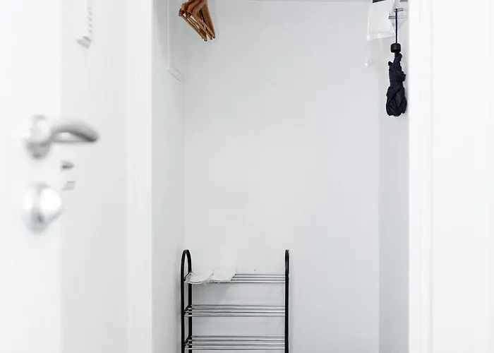 Schoene 008 Am Mit Wi-fi & Netflix *