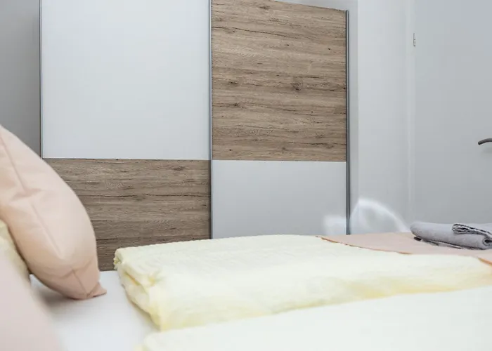 Schoene 008 Am Mit Wi-fi & Netflix *